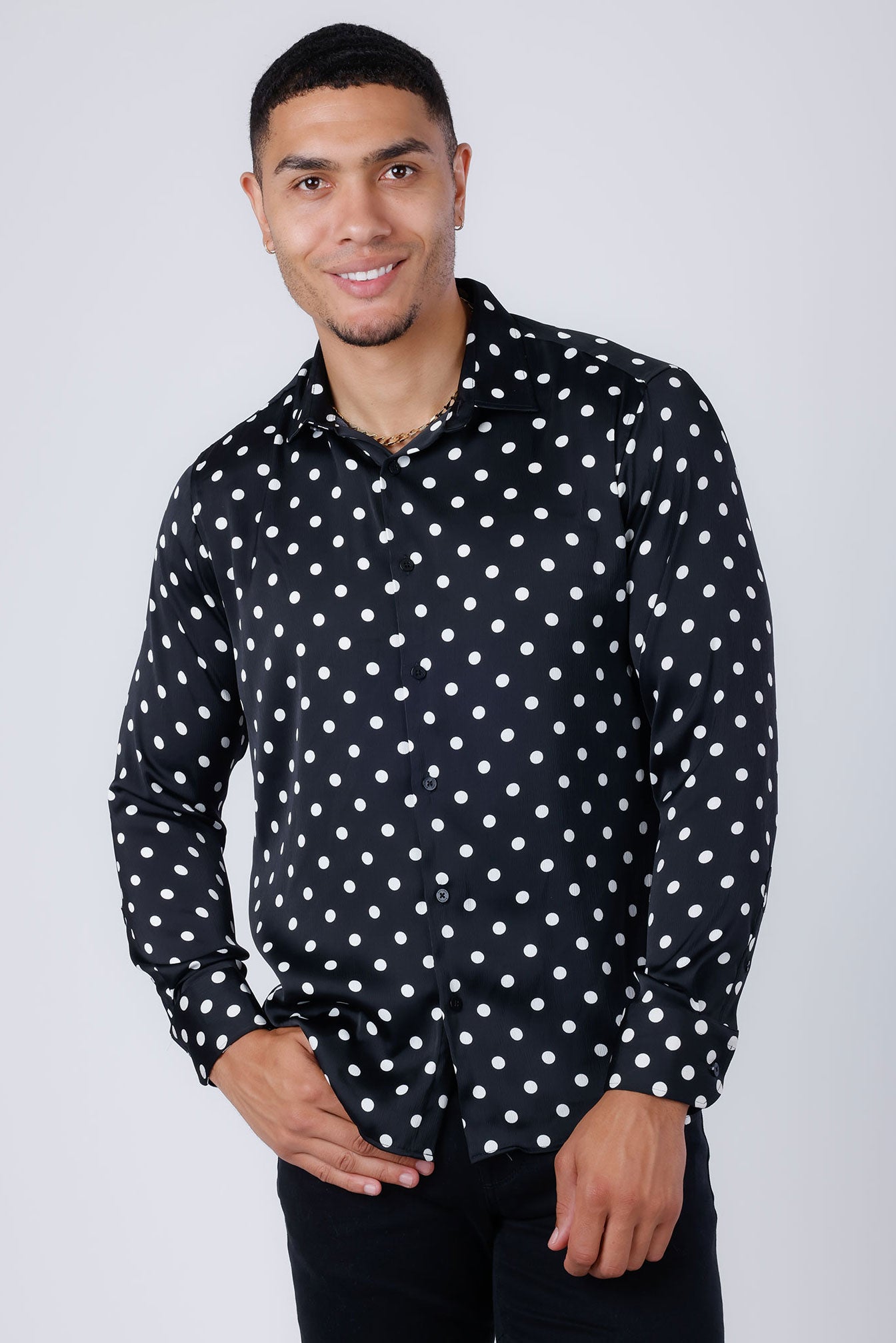 Barabas Wholesale Men's Polka Dots Silk Feel Shiny Long Sleeve Shirt 4B86 Black 