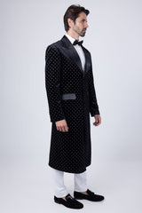 Barabas Wholesale Men's Rhinestone Velvet Peak Lapel Long Coat 4LBL49 Black