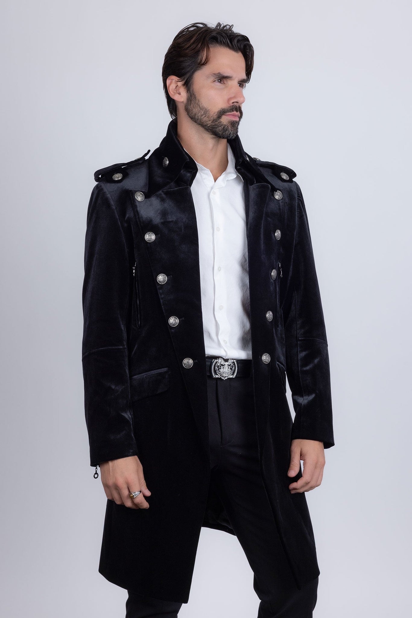 Barabas Wholesale Men's Solid Color Velvet Antique Buttons Long Blazer 5LBL01 Black