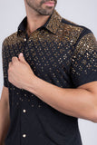 Barabas Wholesale Men's Rhinestone Geometric Stretch Short Sleeve Shirt 5SST20 Black Gold
