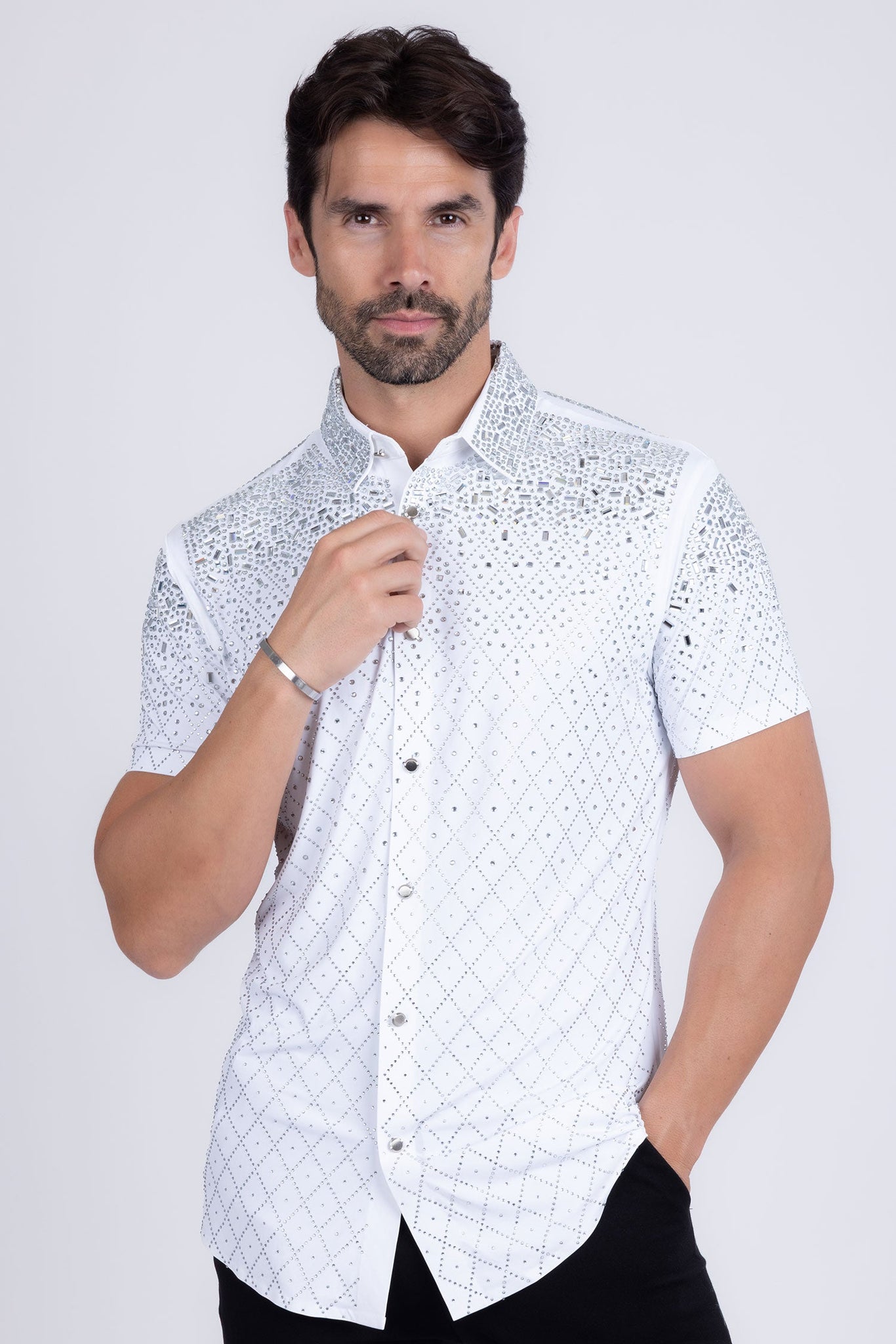 Barabas Wholesale Men's Rhinestone Geometric Stretch Short Sleeve Shirt 5SST20 White Silver