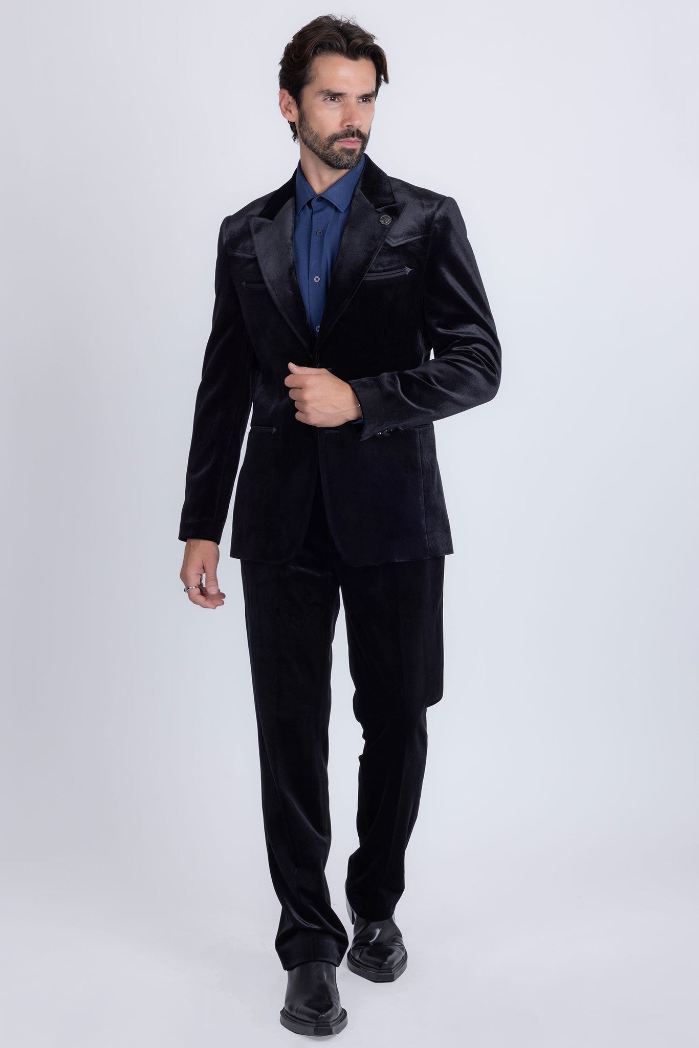Barabaas Wholesale Men's Velvet Luxury Formal Wear Peak Lapel Suit 5SU51 Black