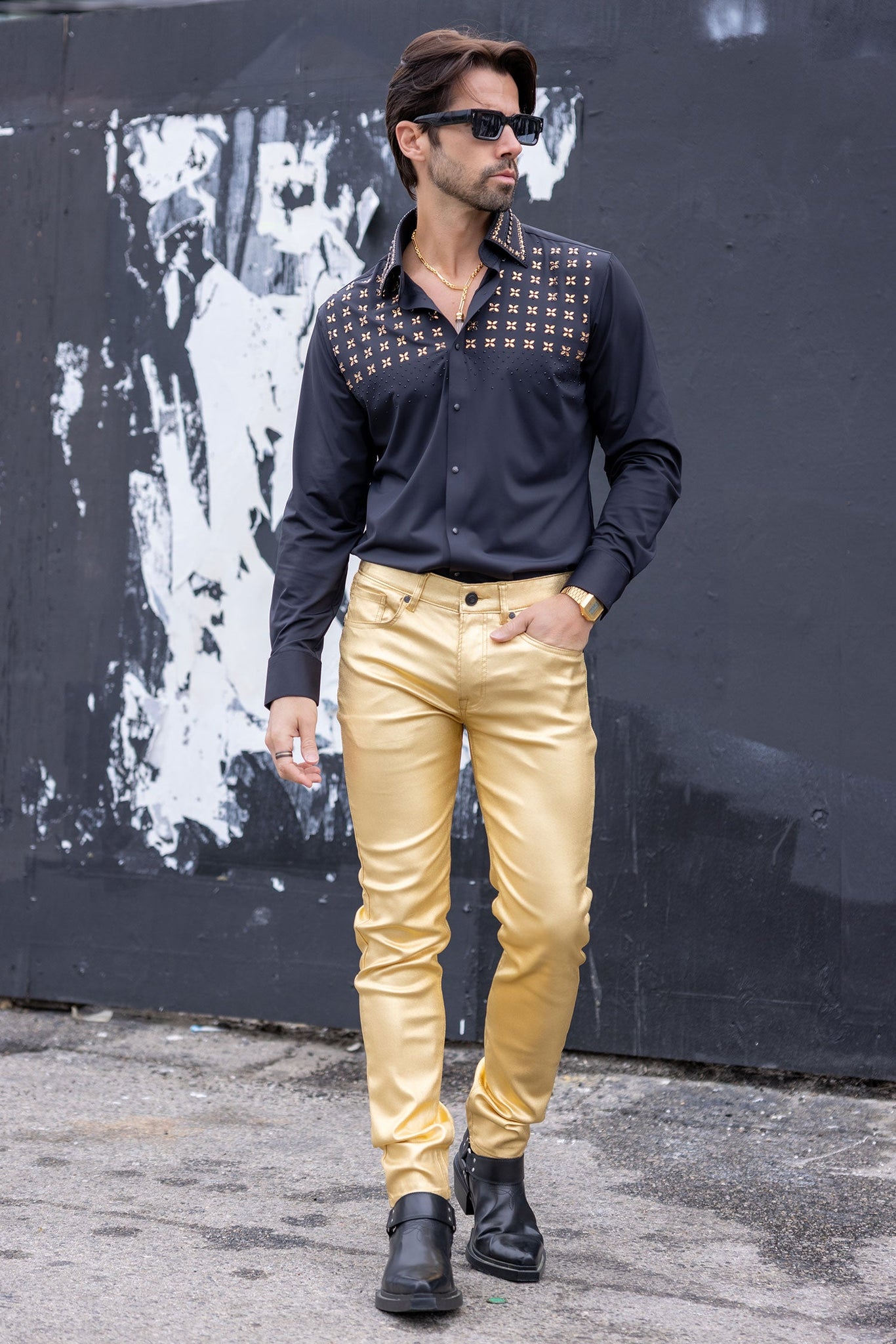 Barabas Wholesale Men's Rhinestones Button Down Long Sleeve Shirts 4BR412 Black Gold
