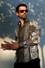 Barabas Wholesale Men's Black Snake Greek Pattern Rhinestone dress Shirts SPR962