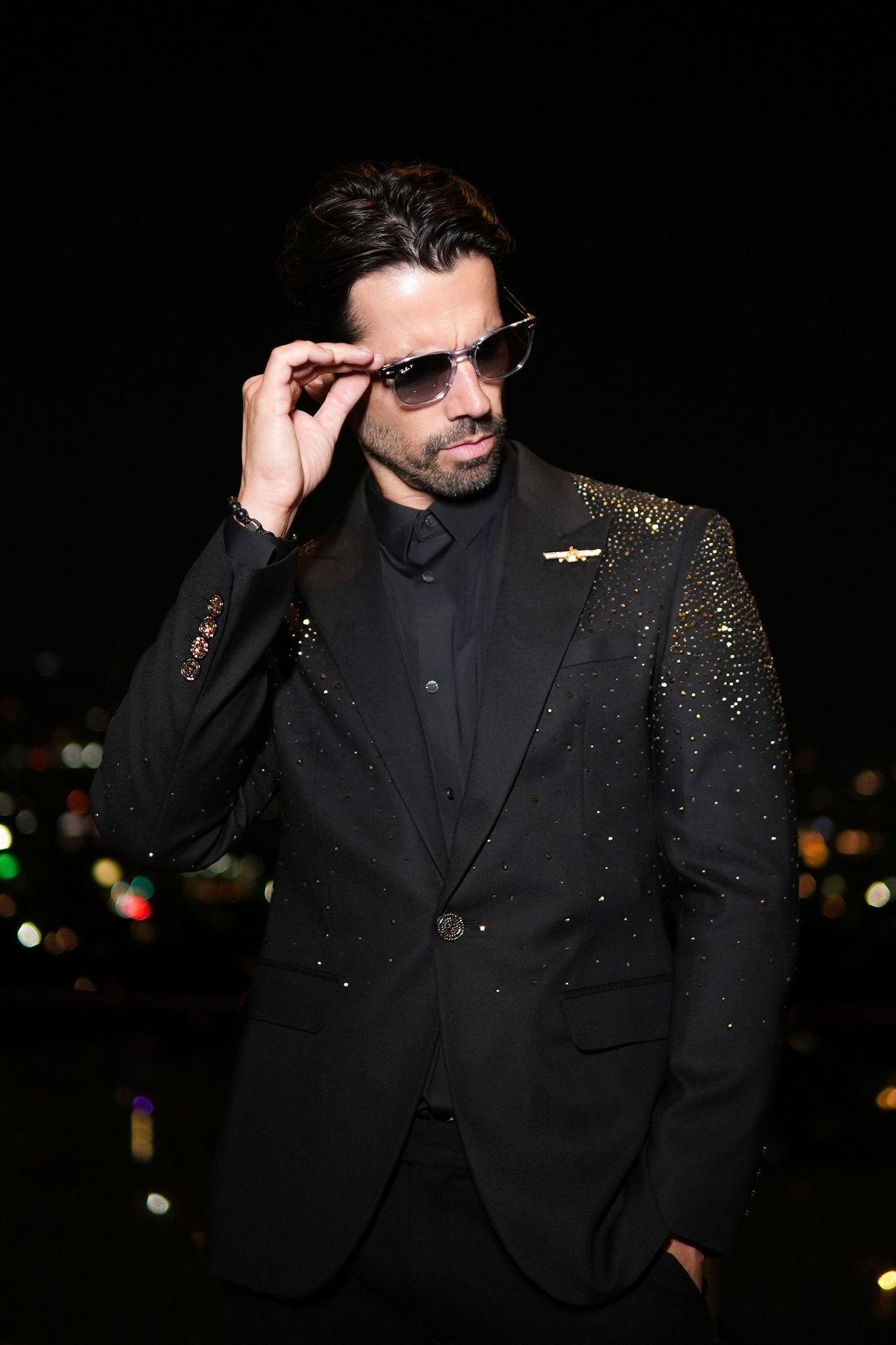Barabas Wholesale Men's Rhinestone Solid Color Notch Lapel Blazer 2BLR6 Black Gold