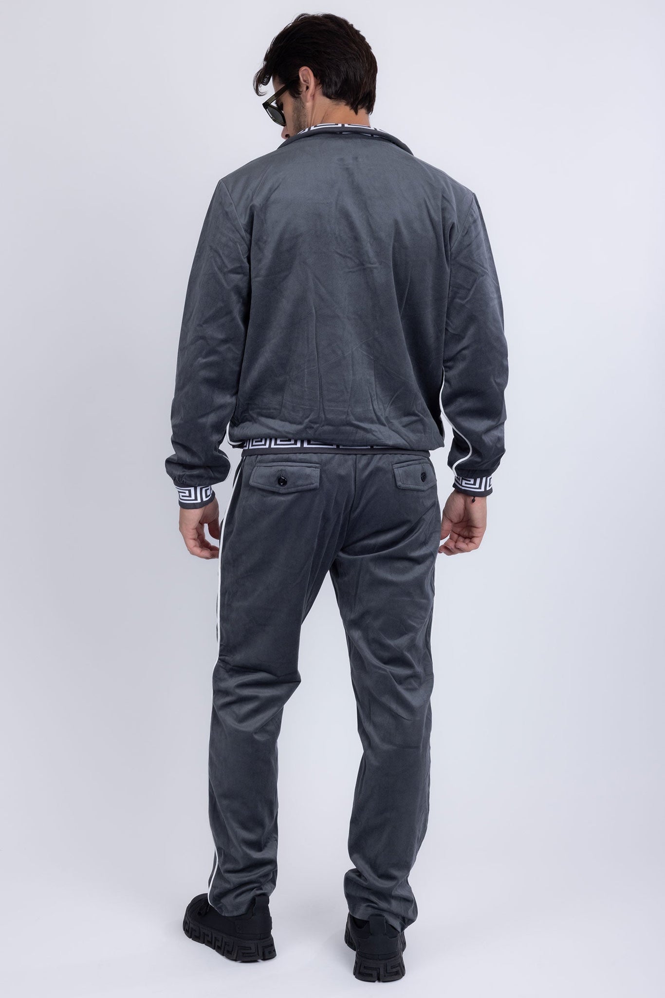 Barabas Wholesale Men's Casual Street Medusa Greek Pattern Tracksuits JJ900 Charcoal