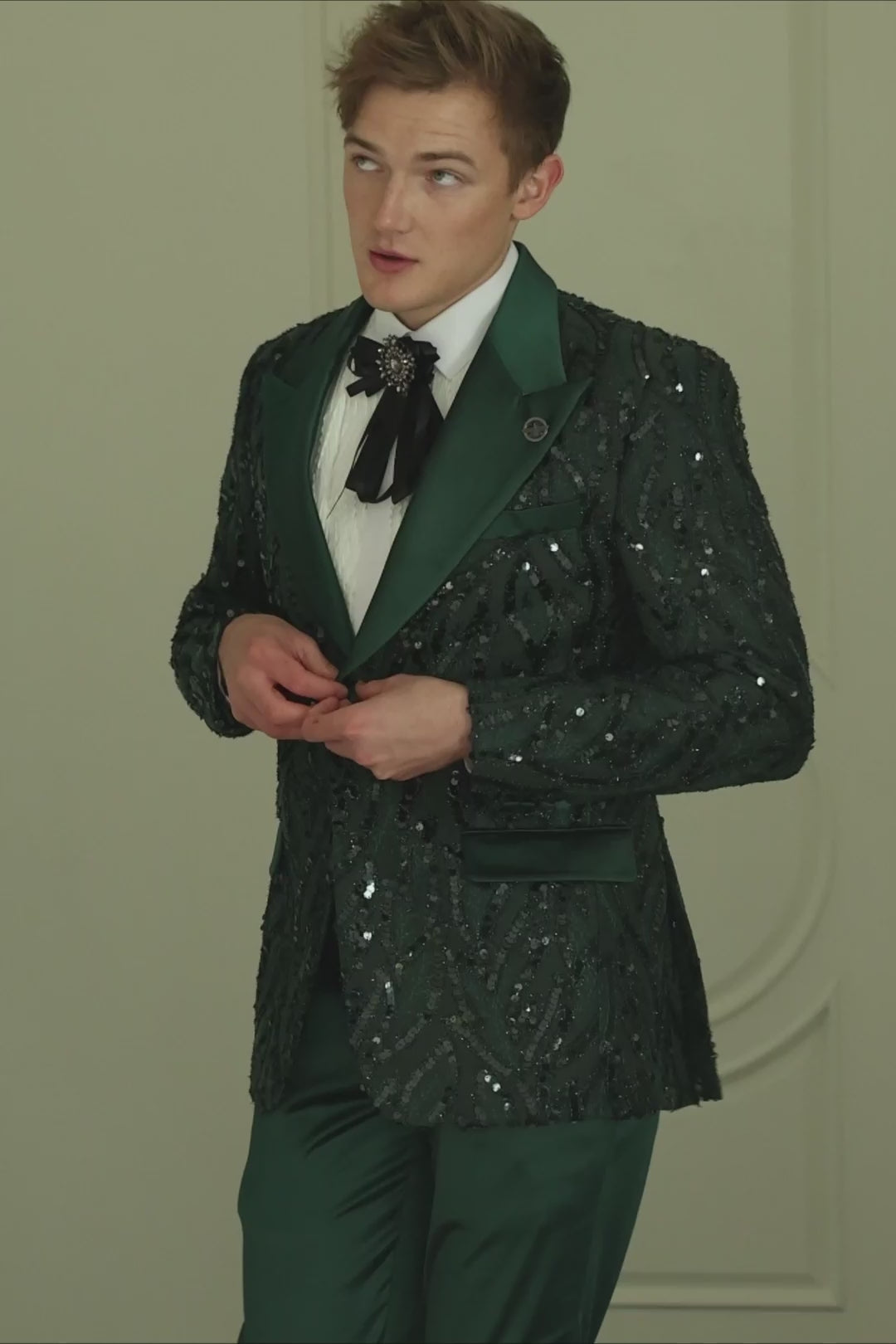 Barabas Wholesale Men's Floral Sequin Embroidered Design Peak Lapel Blazer 5BL09 Red