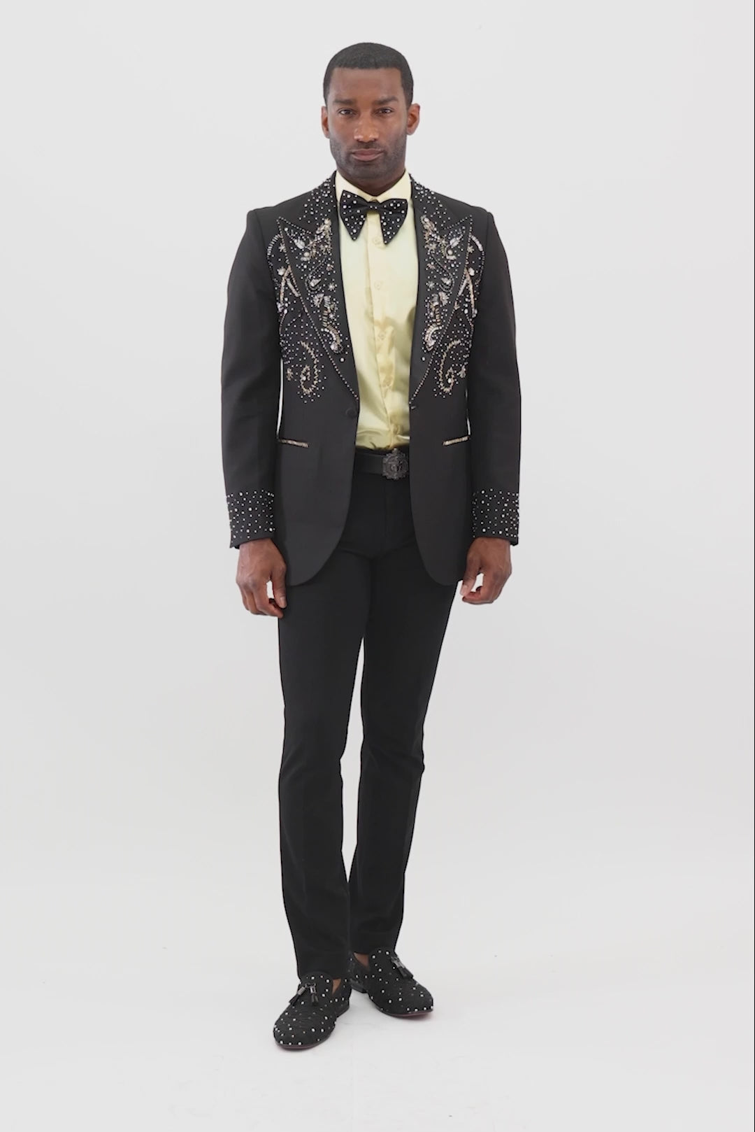 Barabas Wholesale Men's Rhinestone Floral Pattern Peak Lapel Suit 4SU20 Black Gold